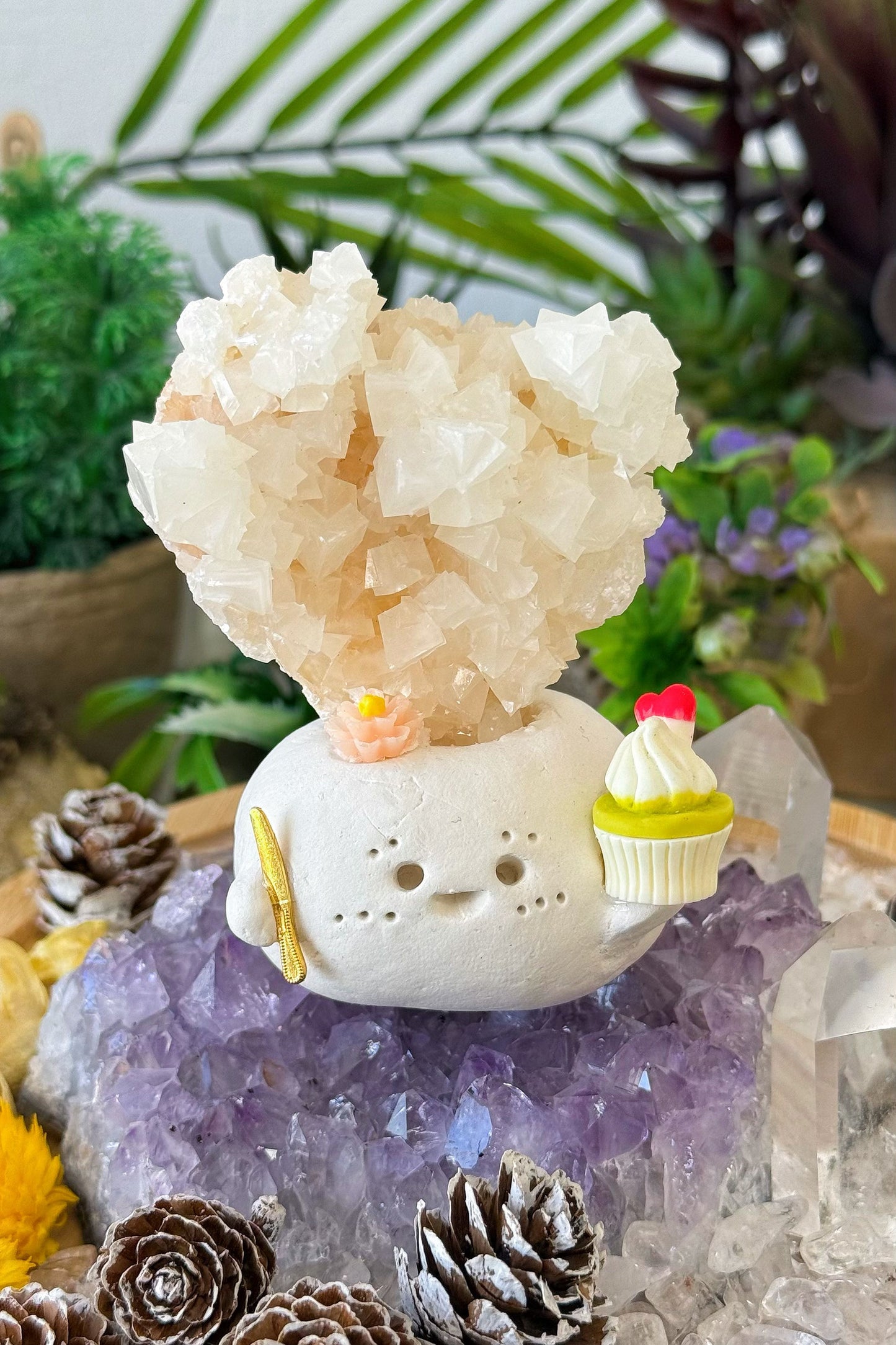 UniTama | White Calcite Mame-chan