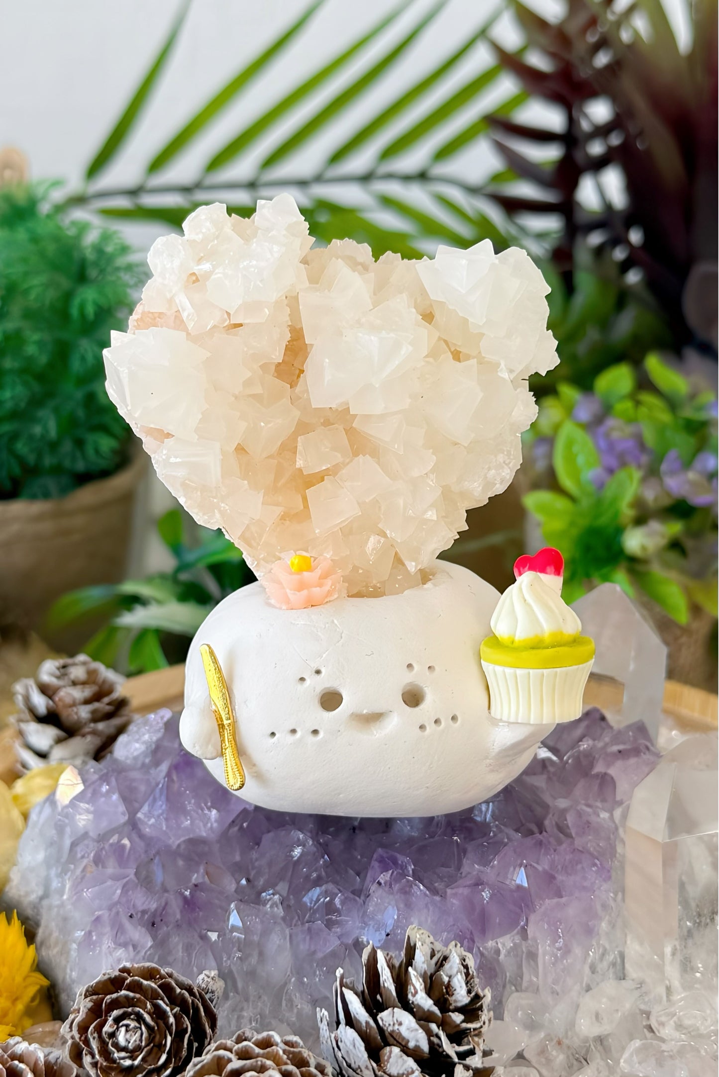 UniTama | White Calcite Mame-chan