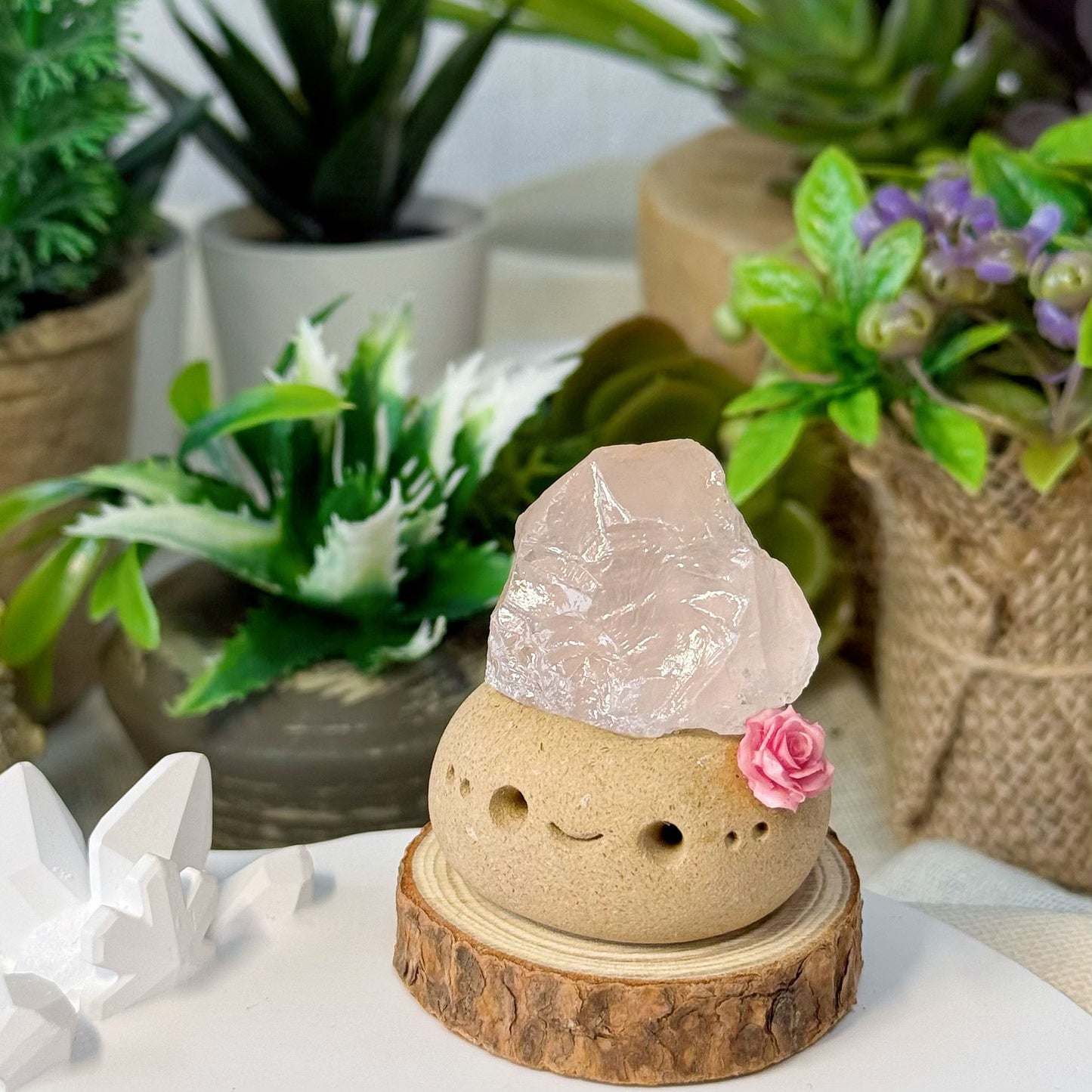 UniTama | Rose Quartz Little Bean