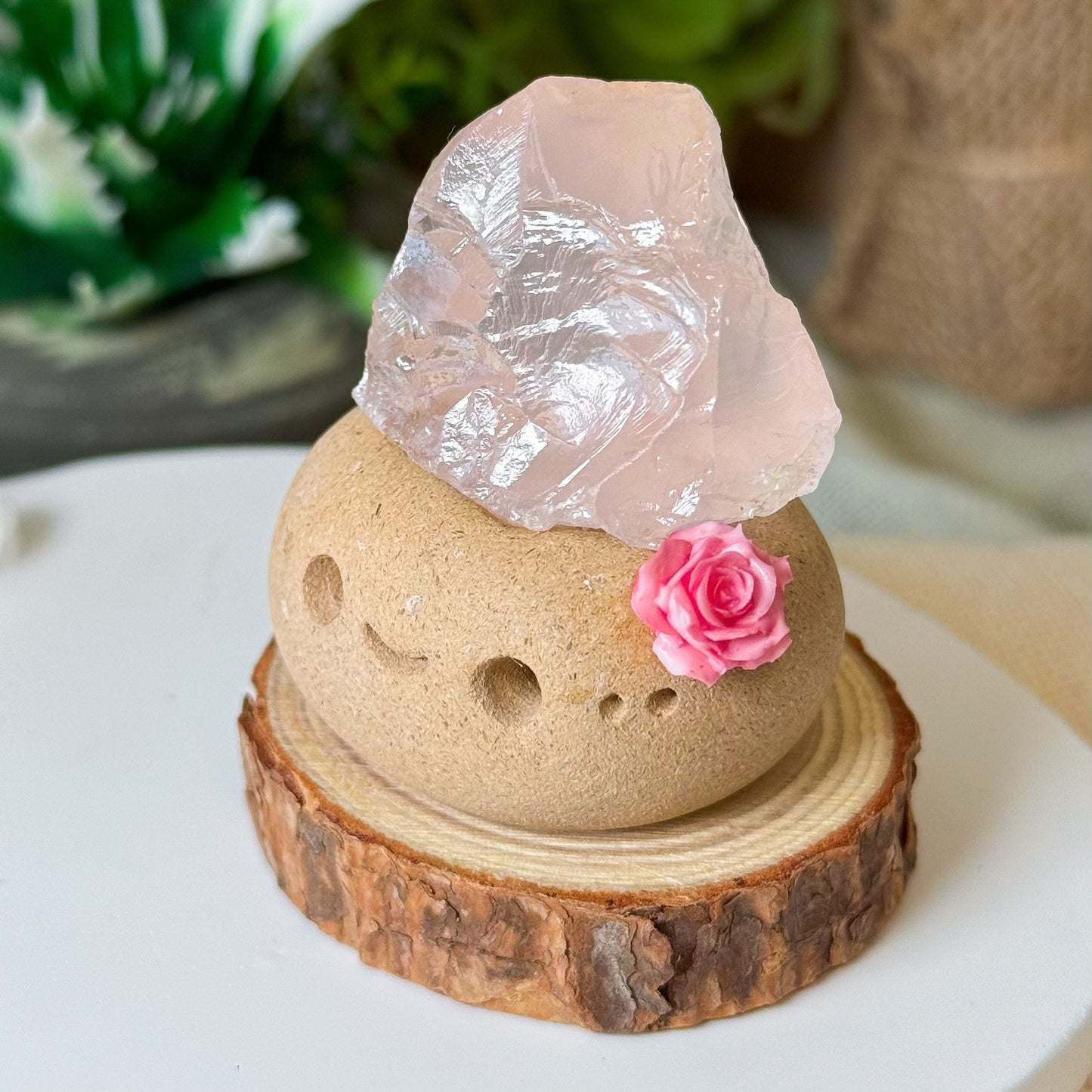 UniTama | Rose Quartz Little Bean